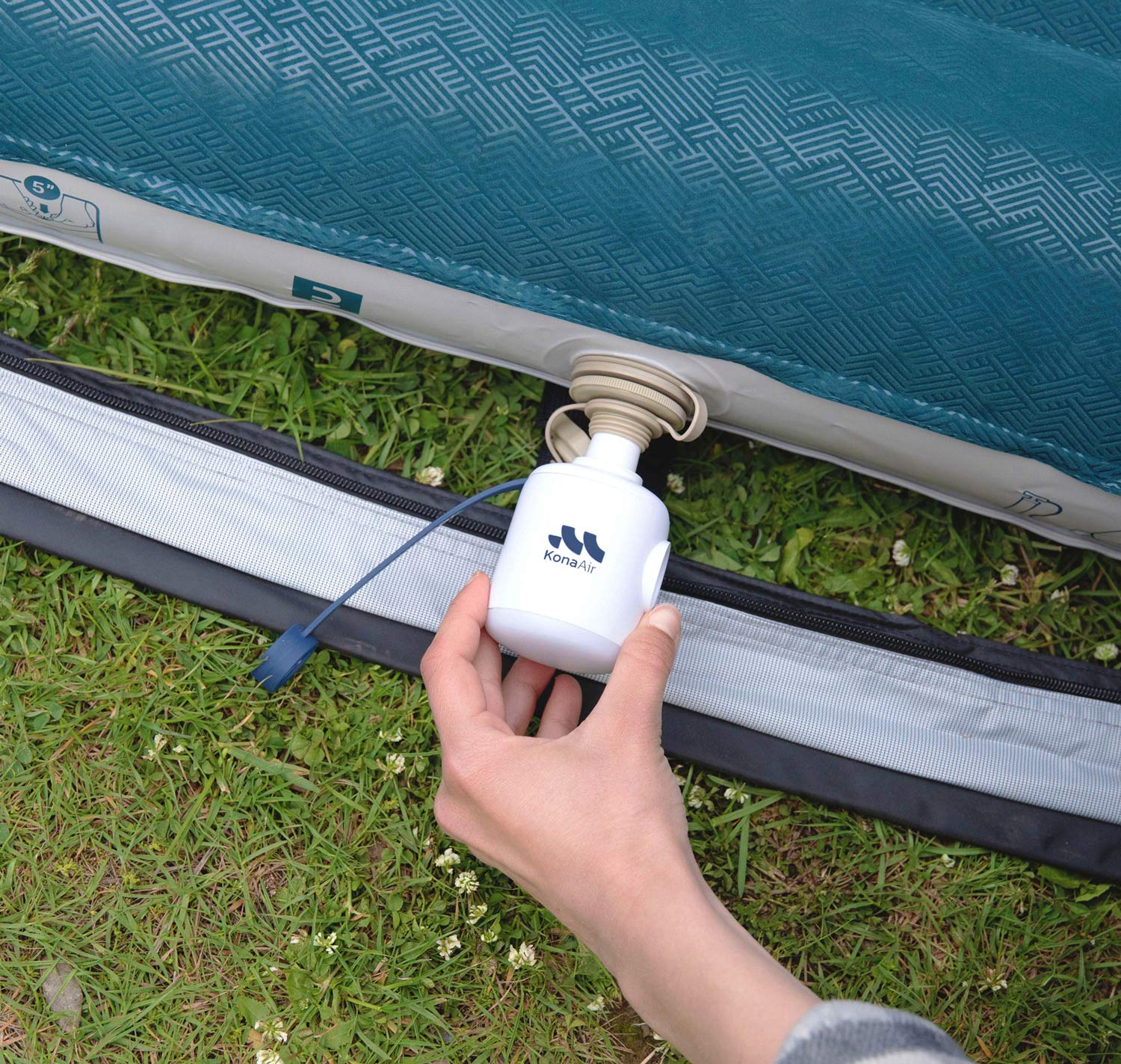 best mini air mattress pumps for backpacking Kona Air Mini Mattress Pump With Camping Lamp White