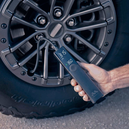 Ventus Pro Smart Air Pump:  Fast, Powerful & Compact Tire inflator